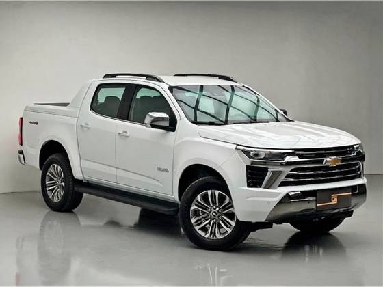 CHEVROLET S10 2.8 16V TURBO DIESEL HIGH COUNTRY CD 4X4 AUTOMÁTICO